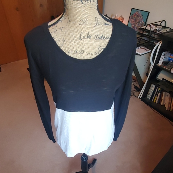 Express black/white color block sweater size Med - Picture 1 of 8